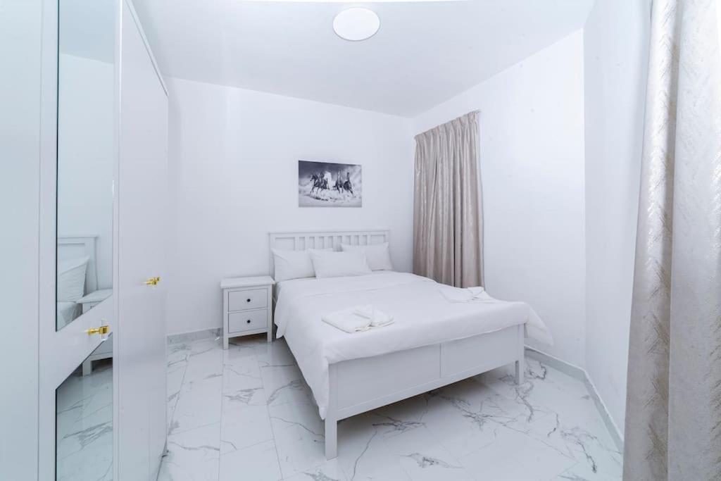 Luxury 2 Bedroom Apartment In Dubai Marina & Jbr Beach Eksteriør bilde