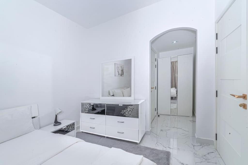 Luxury 2 Bedroom Apartment In Dubai Marina & Jbr Beach Eksteriør bilde
